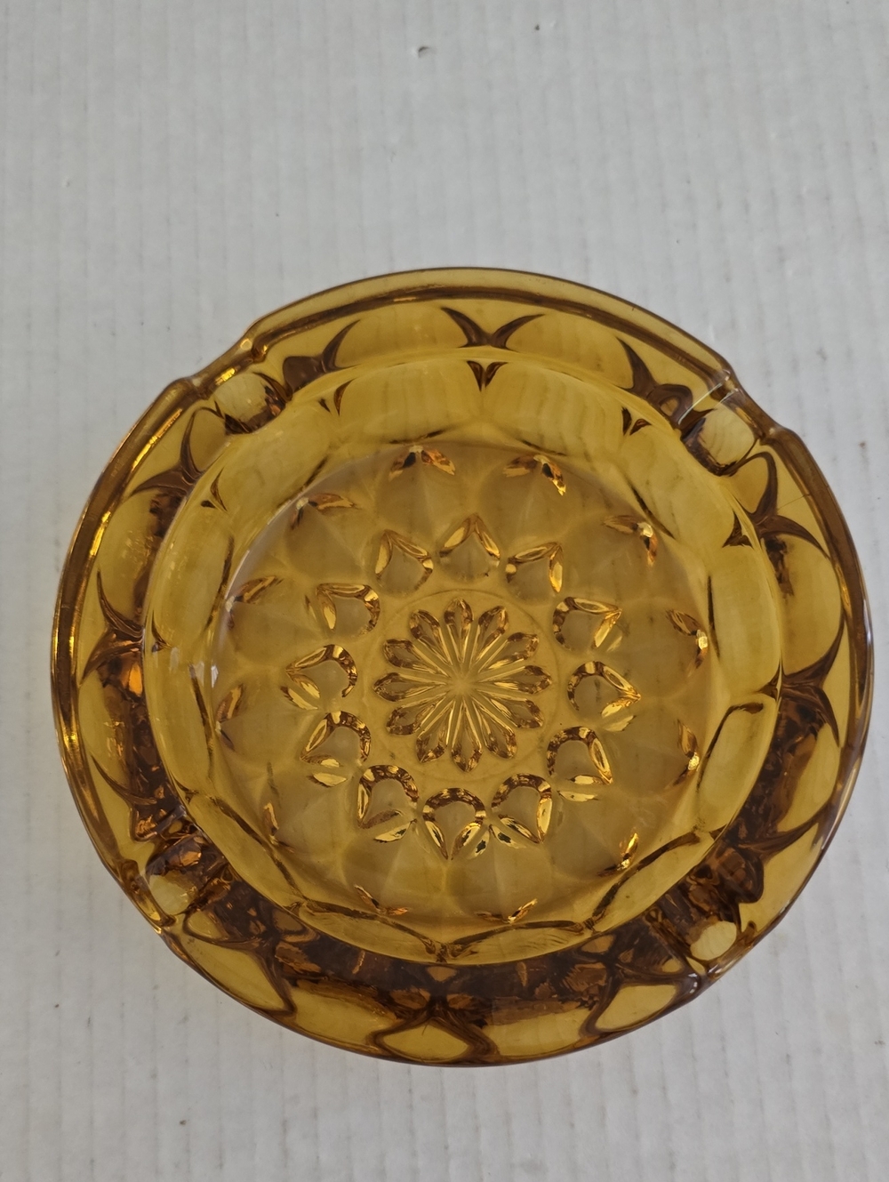 Vintage Anchor Hocking Starburst Glass Ashtray